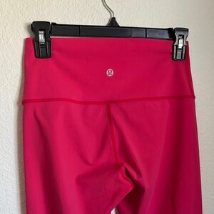 SOLD—Lululemon 🍋 Wunder Under High Rise Ombré Fuchsia Leggings